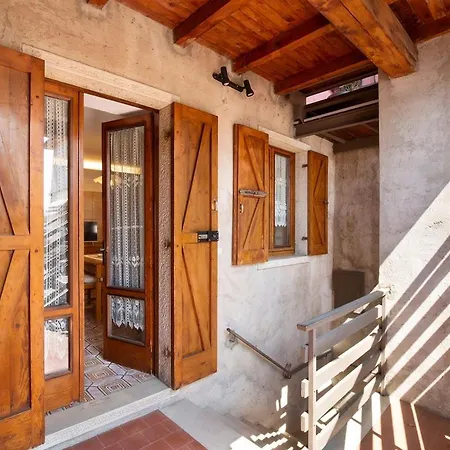 Casa Lisa - Tranquillità A San Zeno Appartamento Pai